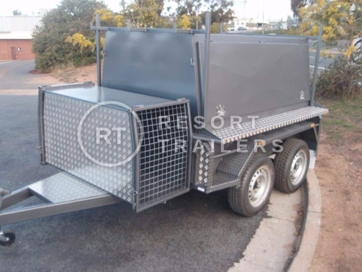 Dual axle tradesman trailer with large site box and roof racks — built by Resort Trailers